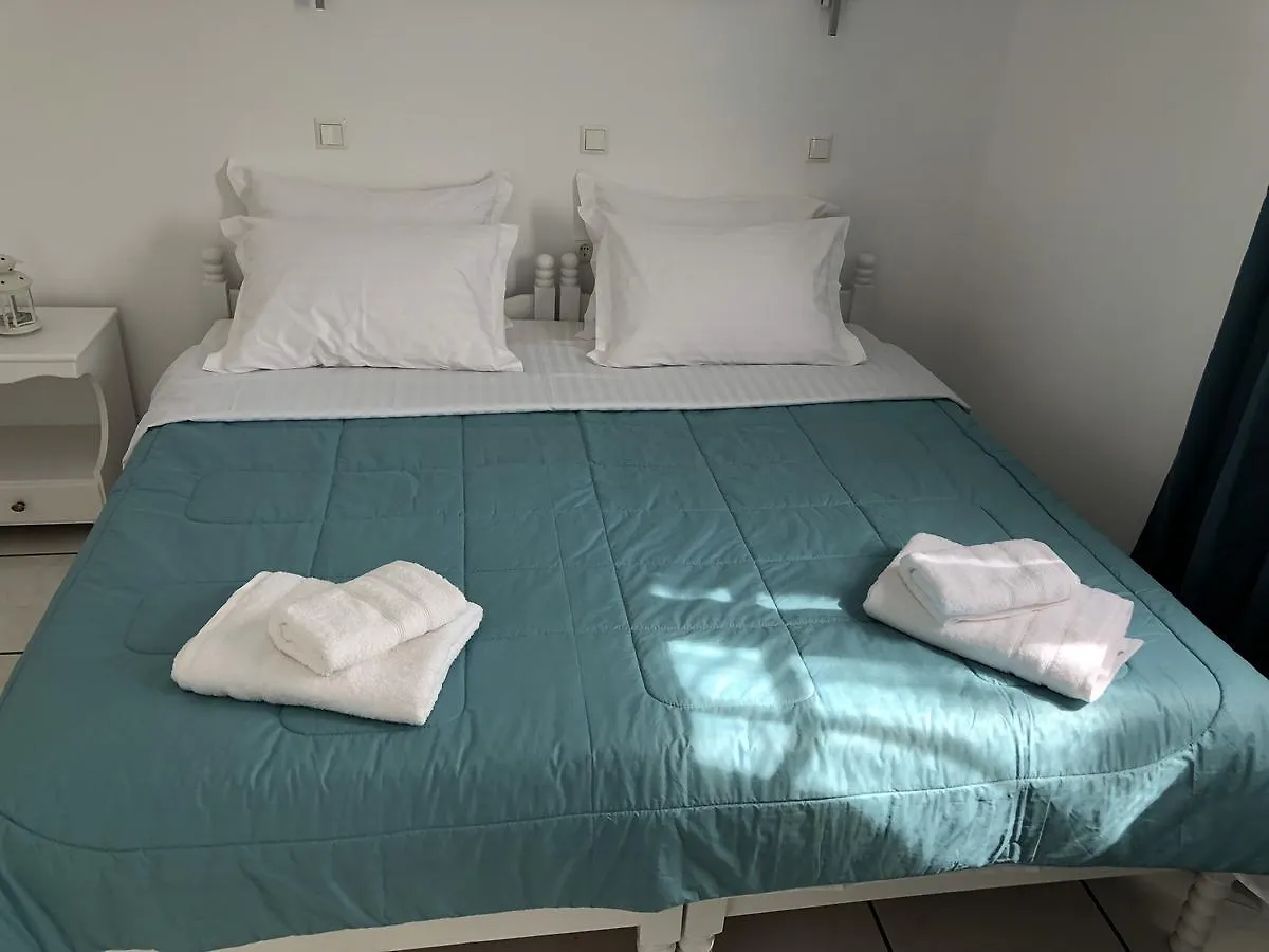 Room 11 Mykonos Town