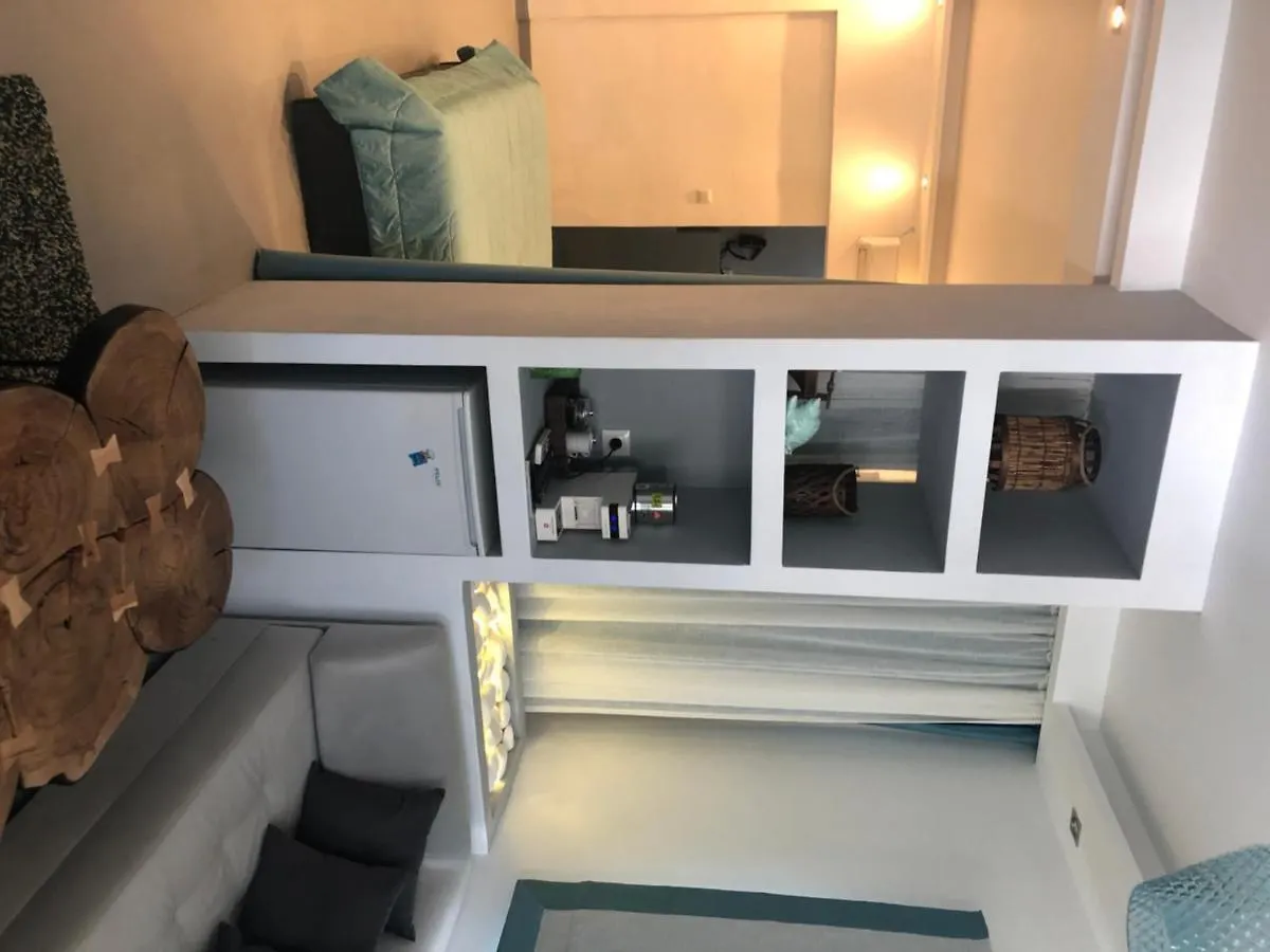 Room 11 Mykonos Town