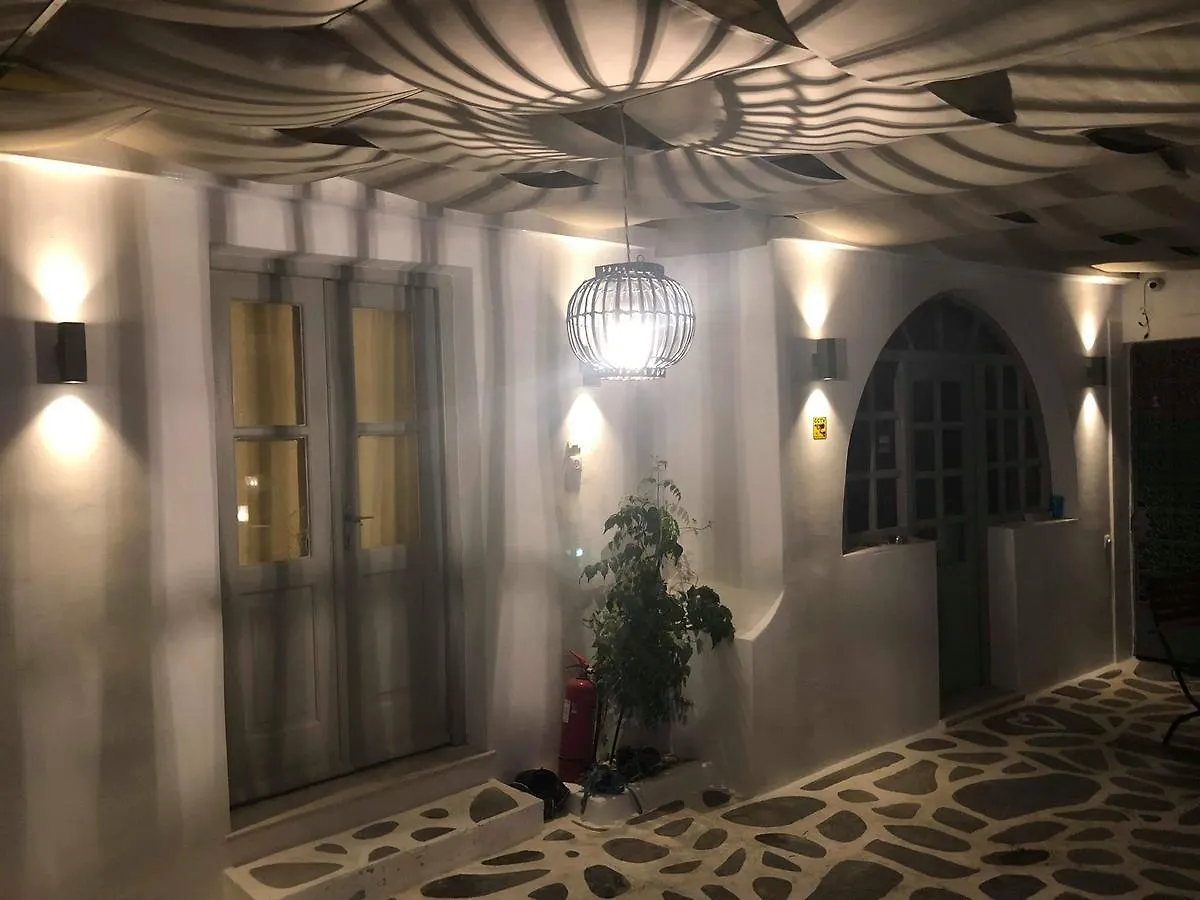 Room 11 Mykonos Town Hotel