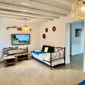 Vaqueros Mykonos Town