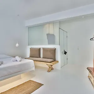 Arktos White Mykonos Town